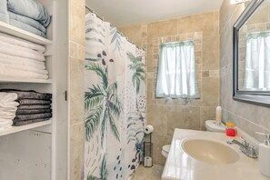 منزل (3 Bedrooms) | المنشأة من الداخل