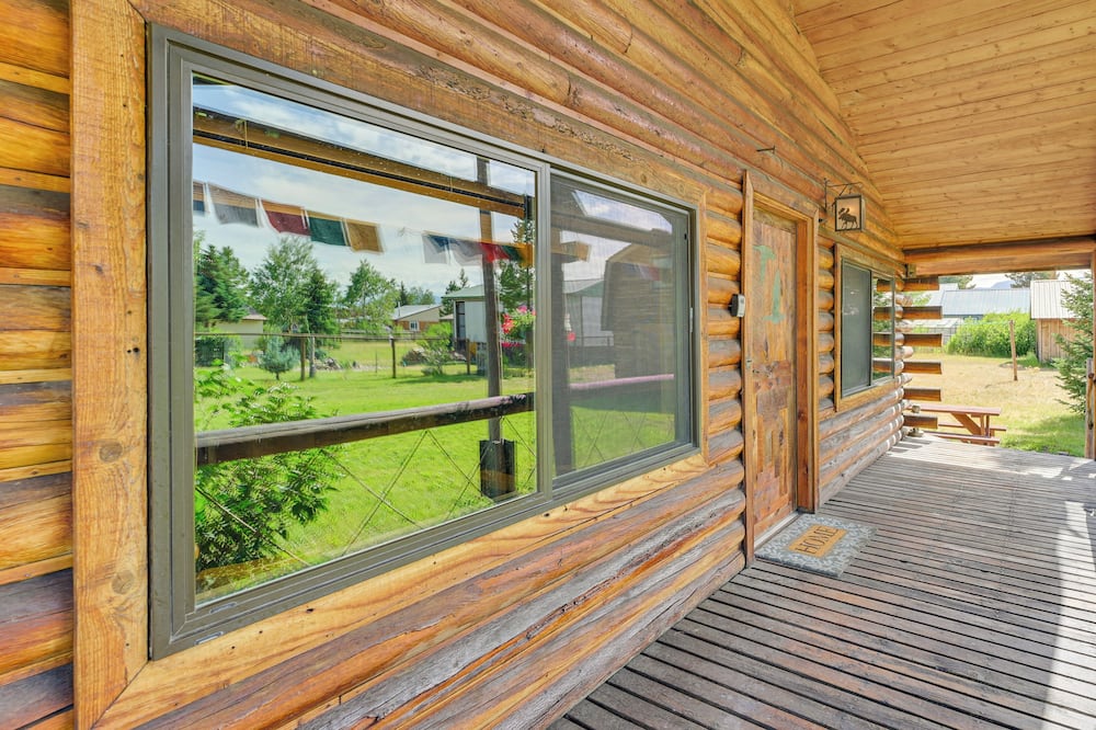 Southwest Montana Ski Country: Family Cabin Escape - Wisdom, MT