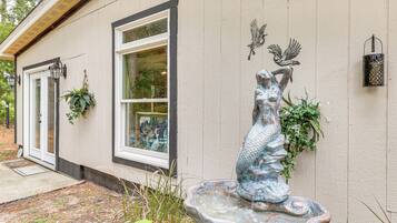 Apartment (0 Bedroom) | Interior