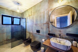 Doccia, bidet