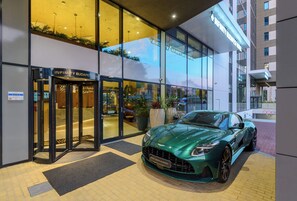 Property entrance - INFINITY Budapest Hotel - Adults Only (Budapest)