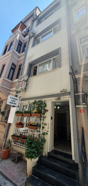 Exterior - TAKSİM LİFE HOUSE (Istanbul)