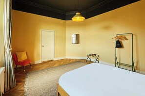 1 bedroom, iron/ironing board, travel crib, bed sheets