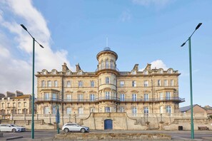 Exterior - Host & Stay | 18 The Zetland (Saltburn-by-the-Sea)