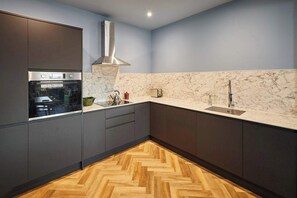 Fridge, microwave, oven, stovetop - Host & Stay | 18 The Zetland (Saltburn-by-the-Sea)