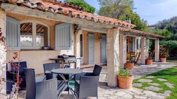 Restauration extérieure