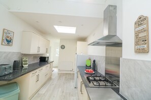 Talheres/pratos/utensílios de cozinha