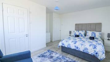 3 bedrooms, individually decorated, individually furnished, free WiFi