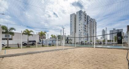 2BR Apt w/ BBQ 600m Beach Rag0406