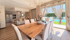 Dining - Fabulous 3-bedroom apartment with AC in charming Colico (Colico)