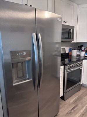 Fridge, microwave, oven, dishwasher - 'Just Chillaxin'-2-bedroom condo in lovely Ocean Isle Beach, NC-oceanview & pool (Ocean Isle Beach)