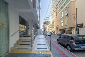 基础公寓 | 外观细节