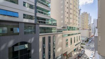 Basic Apartment | Exterior