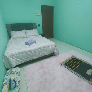 House, 3 Bedrooms, Accessible | 3 bedrooms - Taman Tinah Homestay (Temerloh)