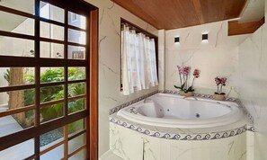 Apartamento básico | Baño | Artículos de higiene personal gratuitos