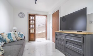 Appartement | Coin séjour | Télévision