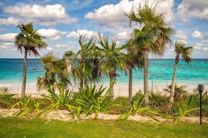 House, 3 Bedrooms | Beach