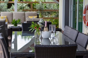 House, 3 Bedrooms | Outdoor dining