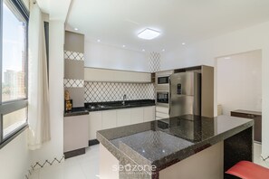 Basic Apartment | Private kitchen