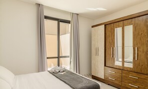 Basic Apartment | 1 bedroom - 1BR Apt w/ Pool 650m From Beach Pdn0113 (Balneário Camboriú)