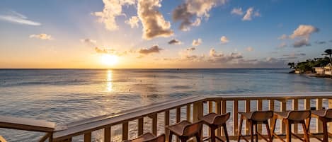 Villa, 3 Bedrooms | Property grounds