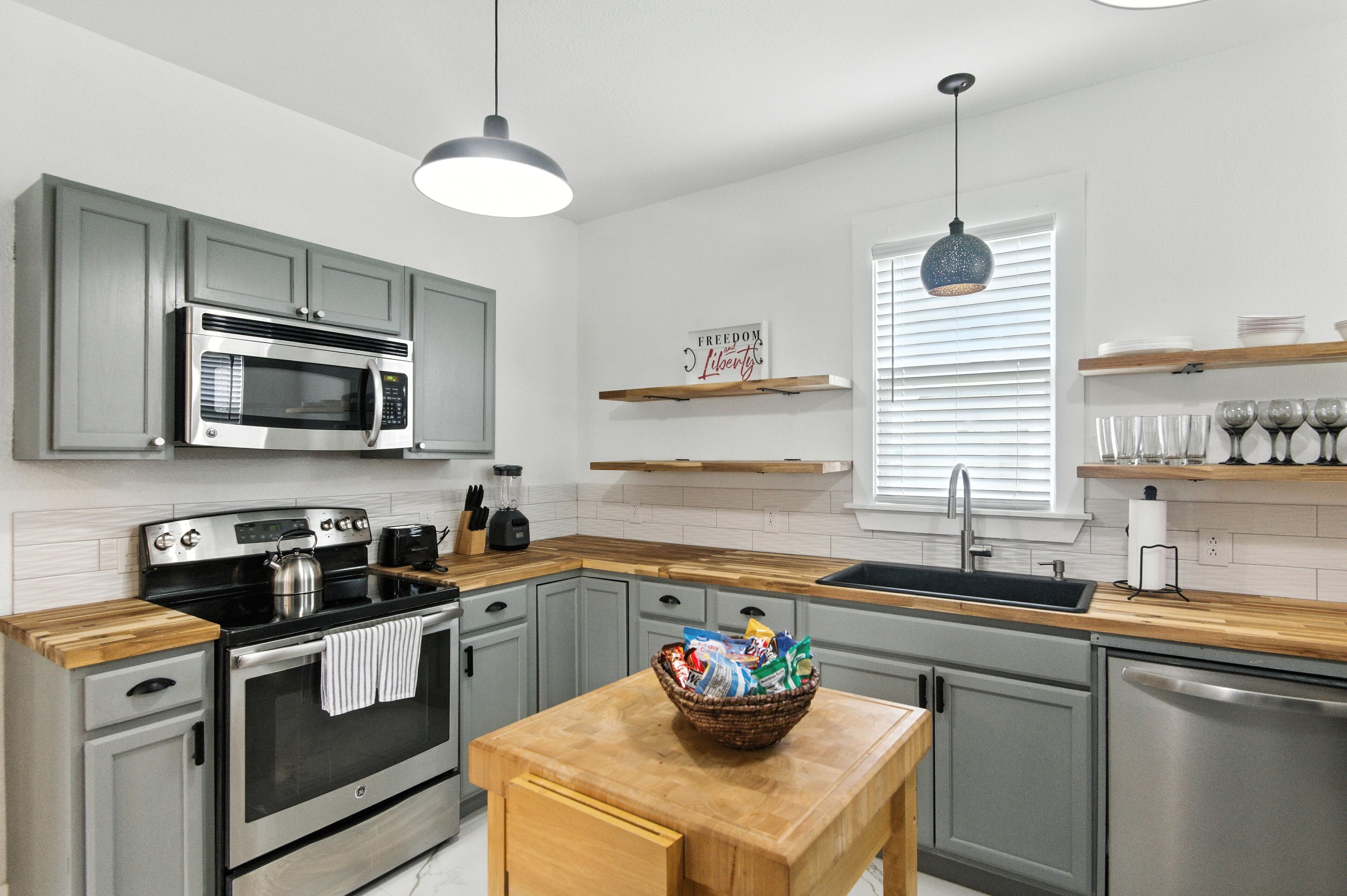 Rumah, 4 kamar tidur | Dapur pribadi | Lemari es, oven, mesin pembuat kopi/teh, dan pemanggang roti