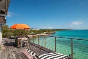 Villa, 3 habitaciones | Restaurante al aire libre