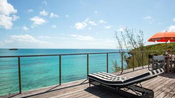 Villa, 3 Bedrooms | Terrace/patio