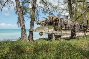 Villa, 3 Bedrooms | Beach