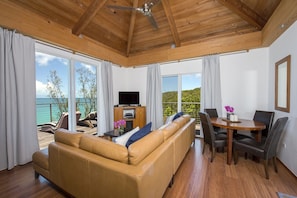 Villa, 3 Bedrooms | Living area
