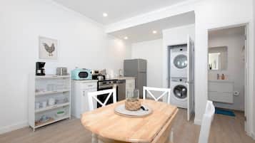 Condo, 1 Bedroom | Dining