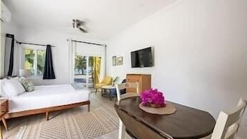 Condo, 1 Bedroom | Free WiFi