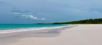 Cayo Loco Studio - Cayo Loco Pink Sand Beachview Studio Villa 1 Bedroom Home