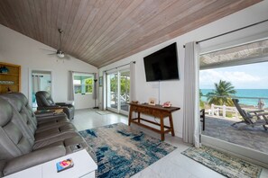 Ferienhaus, 3 Schlafzimmer | Wohnbereich | Smart-TV