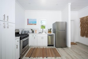Bangalô, 1 quarto | Cozinha privada | Geladeira, fogão, cafeteira/chaleira
