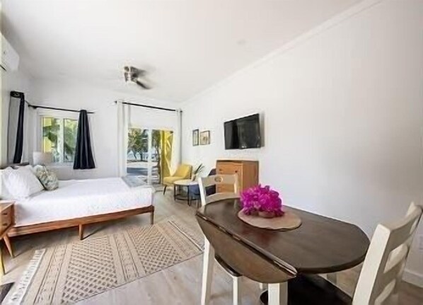 Condo, 1 Bedroom | 1 bedroom, free WiFi