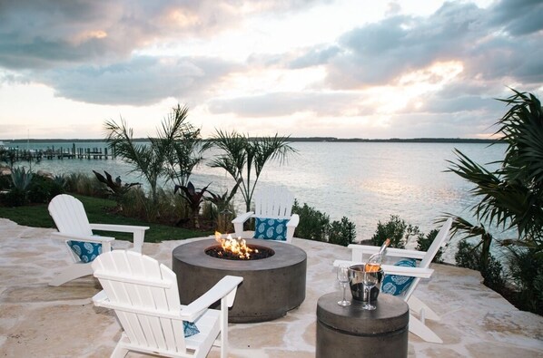 Villa, 2 Bedrooms | Terrace/patio