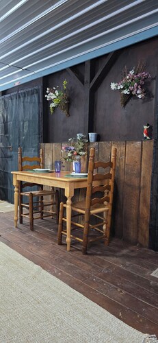 Lovely 1-bedroom Rustic Cabin in Roseboom NY, just 12 miles from Cooperstown