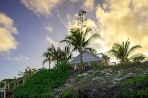 House, 3 Bedrooms | Exterior