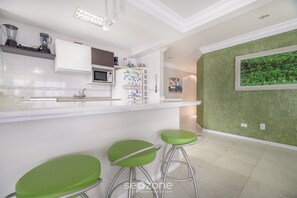 Basic Apartment | Private kitchen