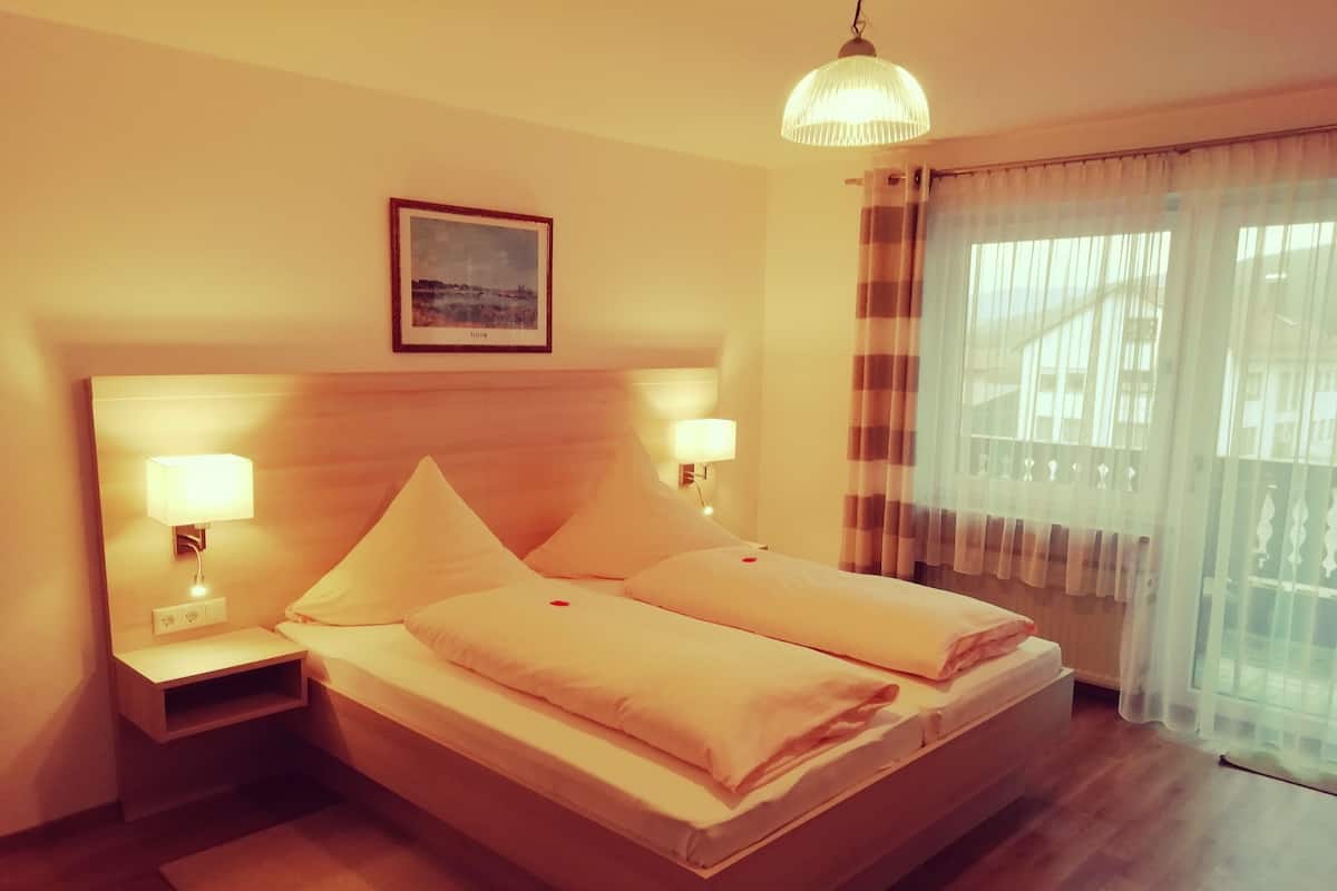 Double Room | Free WiFi