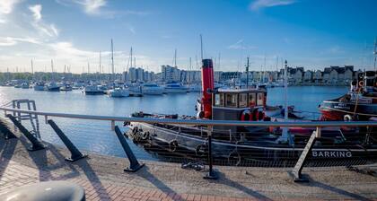 Luxury 5-bedroom home near Chatham Dockyard & river walks