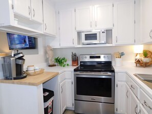 Fridge, microwave, stovetop, toaster