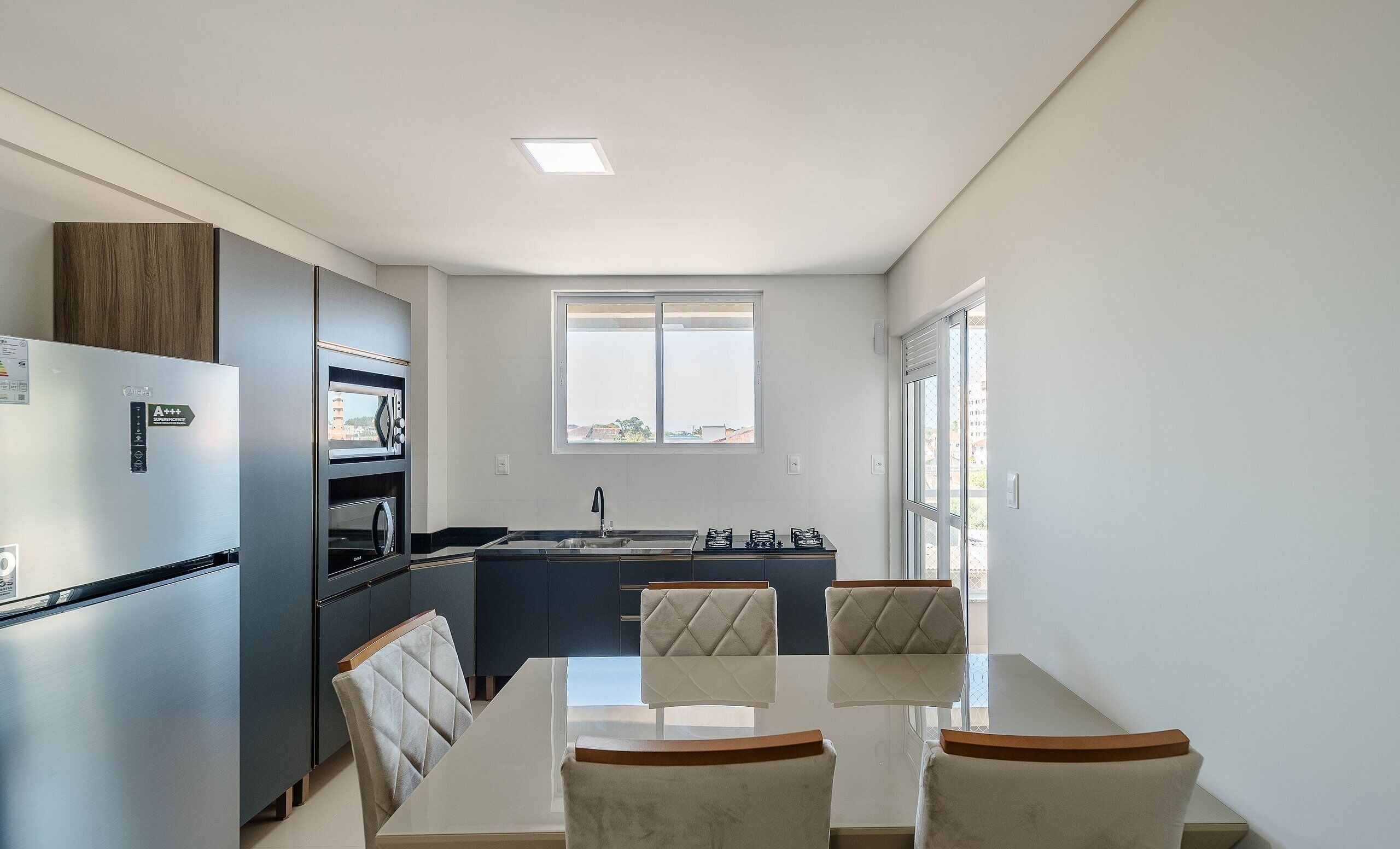 Apartemen Basic | Tempat makan