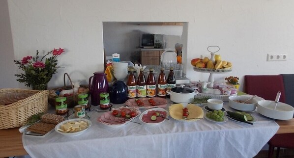 Petit déjeuner buffet