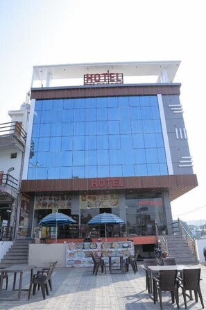 Exterior - Hotel Om Palace (Amer)