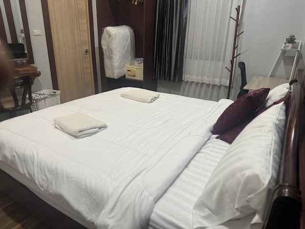 2 bedrooms