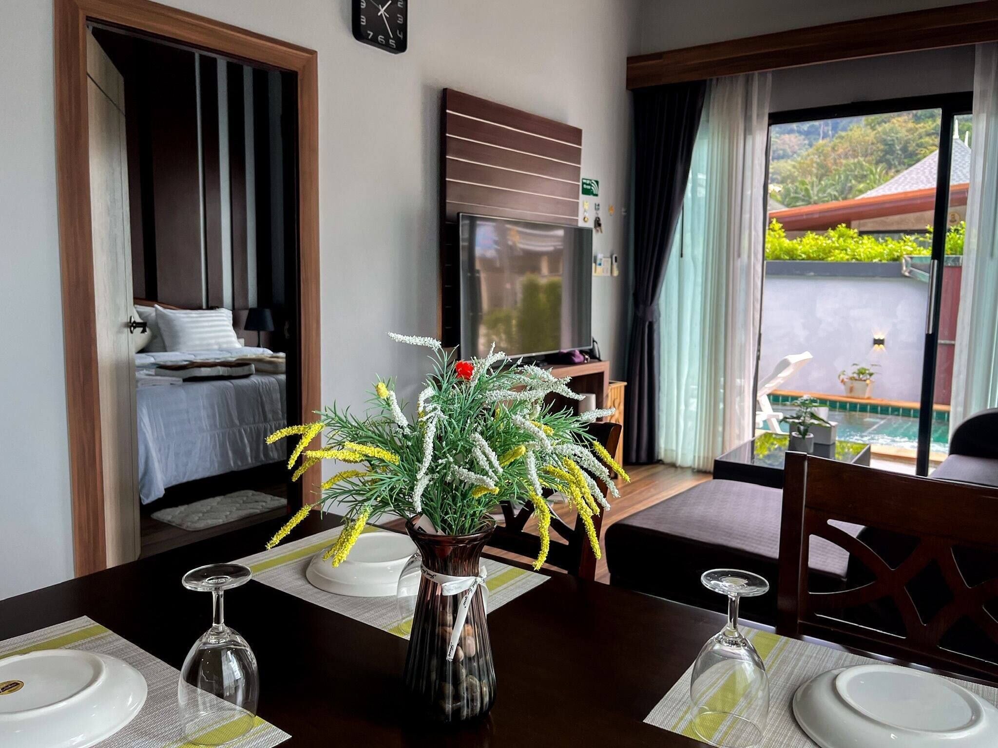 Villa, 2 Bedrooms, Private Pool | Living room | Books
