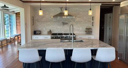 Welcome to the Blue Crabin in Fenwick Island with four bedrooms and four baths!