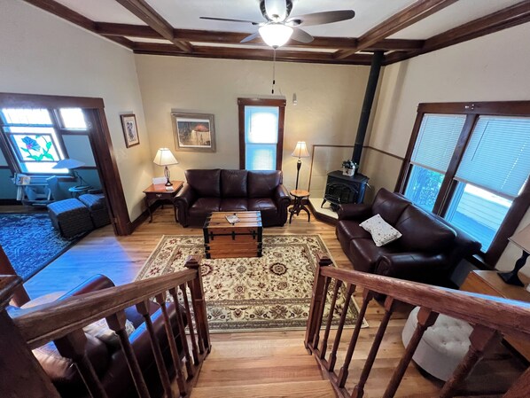 Smart TV, DVD player, books, video library